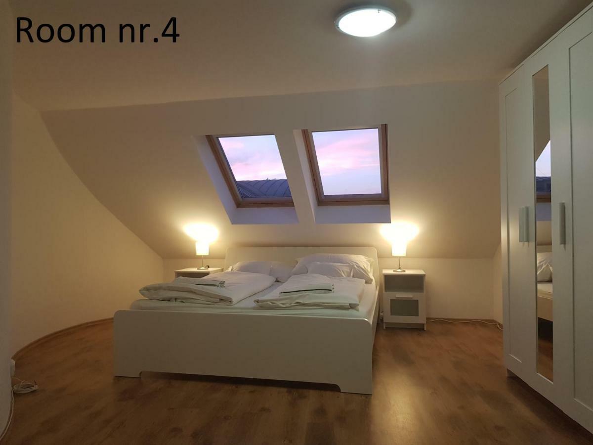 Zoli Apartmanok-Zoli Koelcsey 19 Villa Hajdúszoboszló 外观 照片