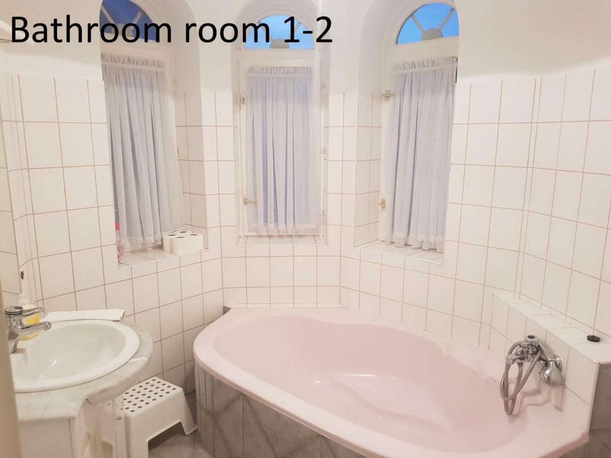 Zoli Apartmanok-Zoli Koelcsey 19 Villa Hajdúszoboszló 外观 照片