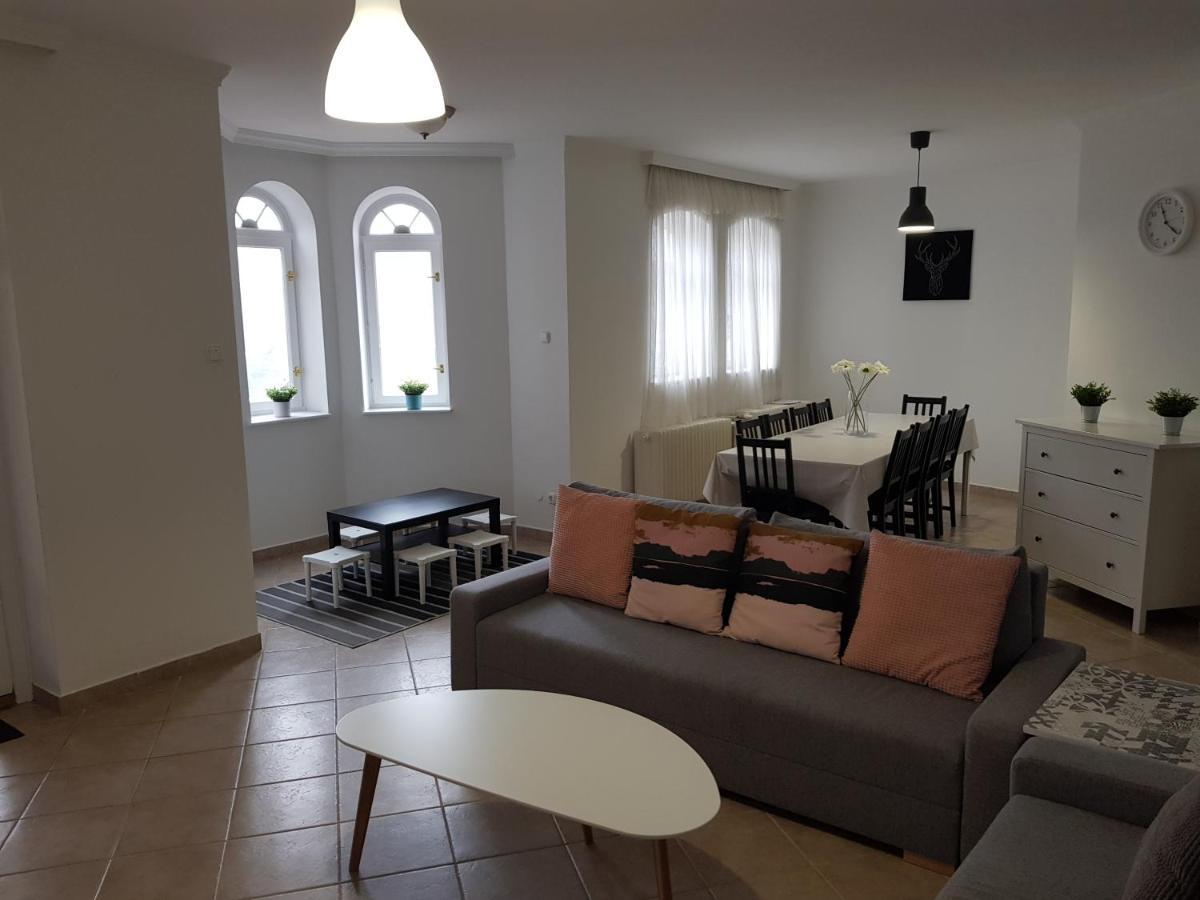 Zoli Apartmanok-Zoli Koelcsey 19 Villa Hajdúszoboszló 外观 照片